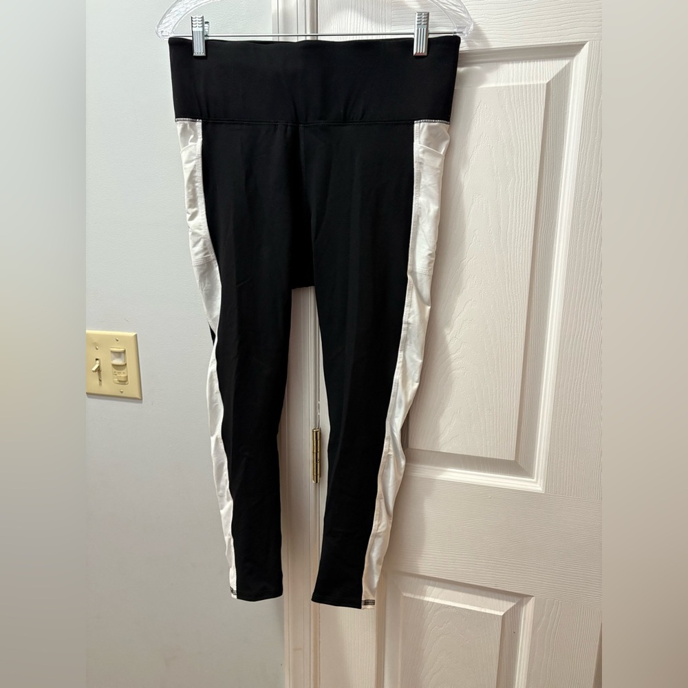 FP Movement X KILOGEAR Cut Booty Lift Leggings Large - Picture 4 of 7